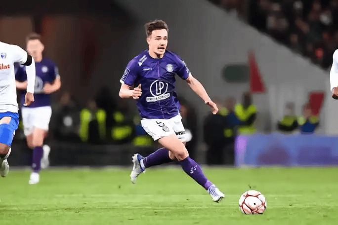 包含国际比赛日马赛备战法国杯，主帅复盘细节曝光，质疑声仍在，医务组通报恢复的词条-开云体育网址